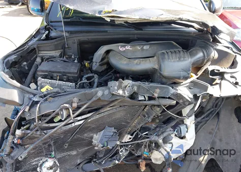 2015 Jeep Grand Cherokee Laredo z USA, uszkodzony, nr VIN 1C4RJFAG3FC704252